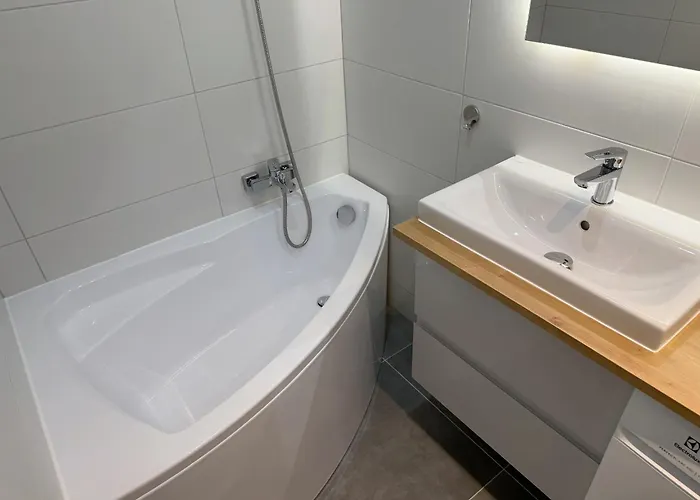 B50 Trzy Lipki - - Wgh Rent *