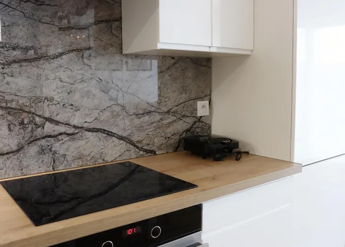 B50 Trzy Lipki - - Wgh Rent